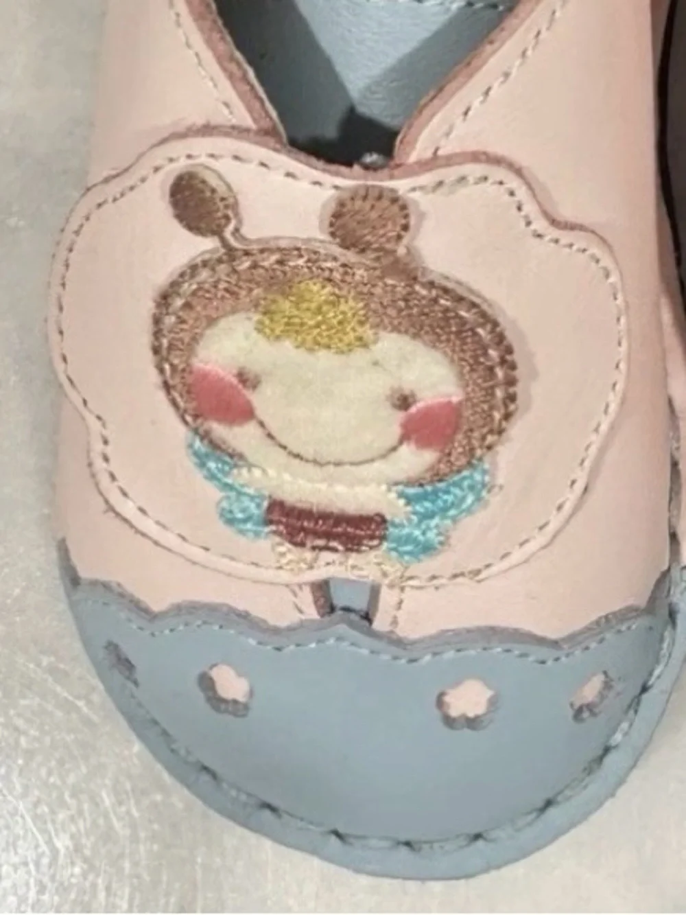 Baby Girls Pink & Light Blue Soft Leather Shoes Size 4/5 Butterfly Design